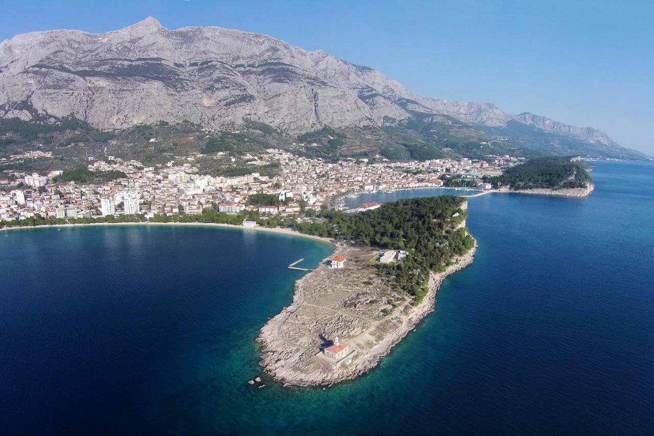 Apartments With A Parking Space Makarska - 18170 المظهر الخارجي الصورة