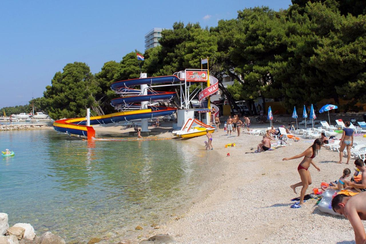 Apartments With A Parking Space Makarska - 18170 المظهر الخارجي الصورة